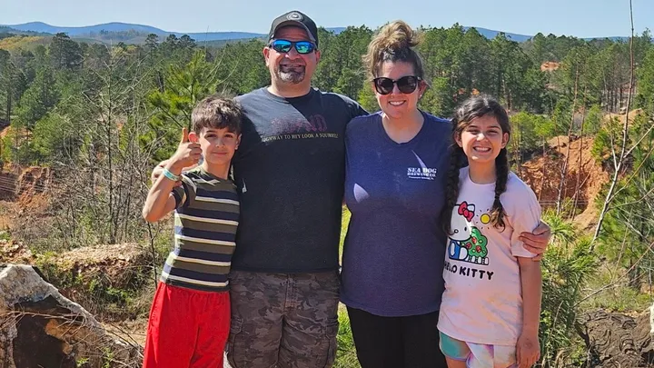 Maddie Longo Columbia,TN Obituary, Death| Family Mourn 12yrs Daughter Who Passed Away